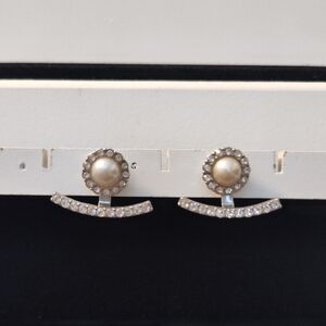 Elegant Pearl and Crystal Earrings